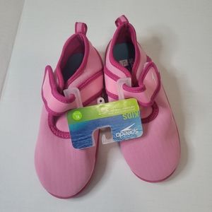 NWT Speedo Kids Youth Swim Shoes size 11/12 XL kids